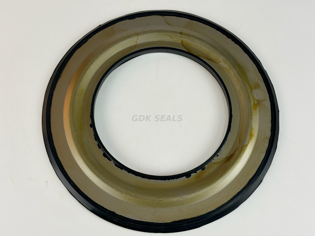 XZ0531E 130*250*2.5/7 Spring-Loaded Metal Skeleton Oil Seal | Oil & Aging Resistant Rotary Seal for Construction Equipment